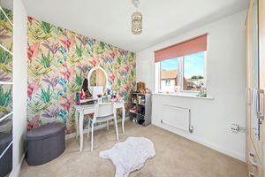 Masefield Avenue Holmewood